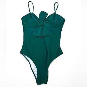 Emerald Green Women's Swimsuit One piece green size medium with swim wrap cove